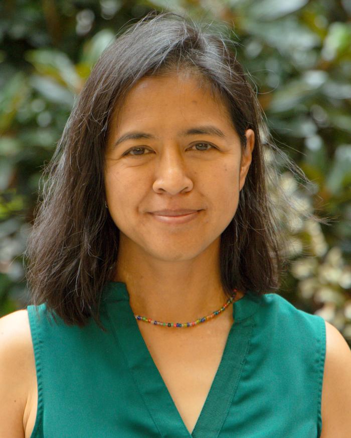 head shot of Hathai Sangsupan